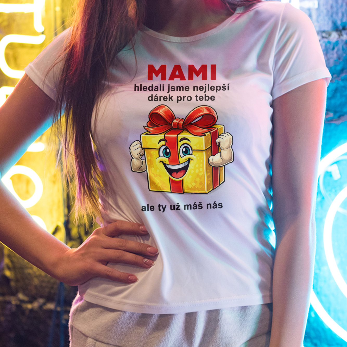 Dámské tričko Mami, hledali jsme nejlepší dárek