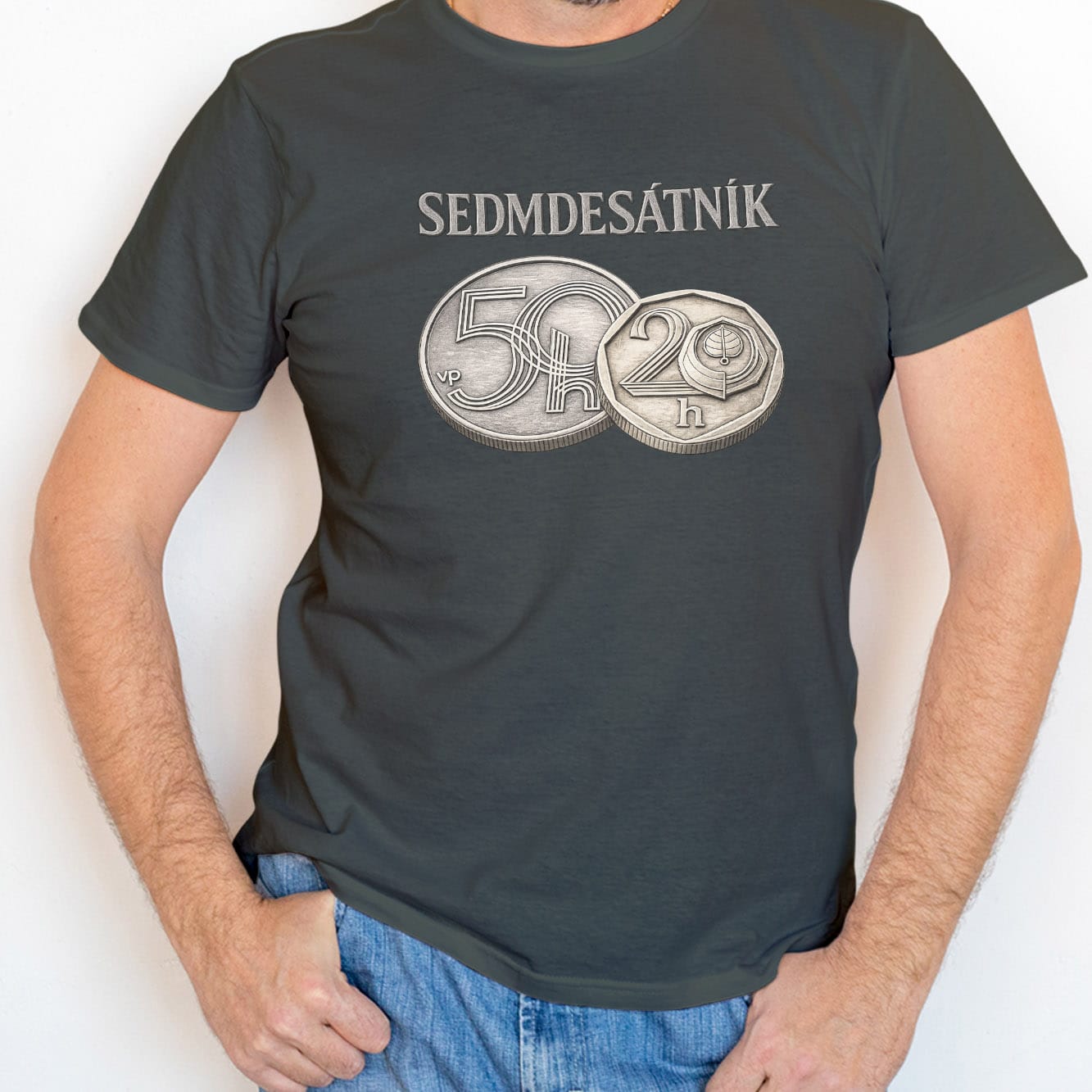 Tmavě šedé pánské tričko Sedmdesátník k 70. narozeninám